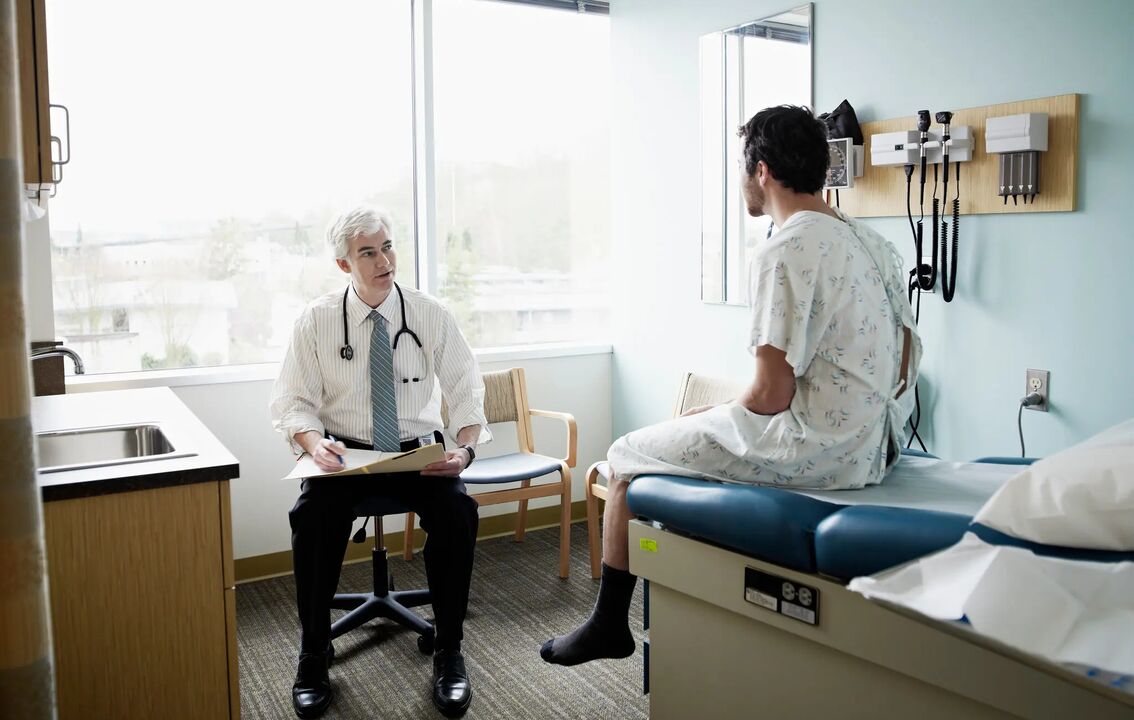 Per identificare la prostatite, è molto importante che un uomo si sottoponga a un esame completo da parte di un medico.